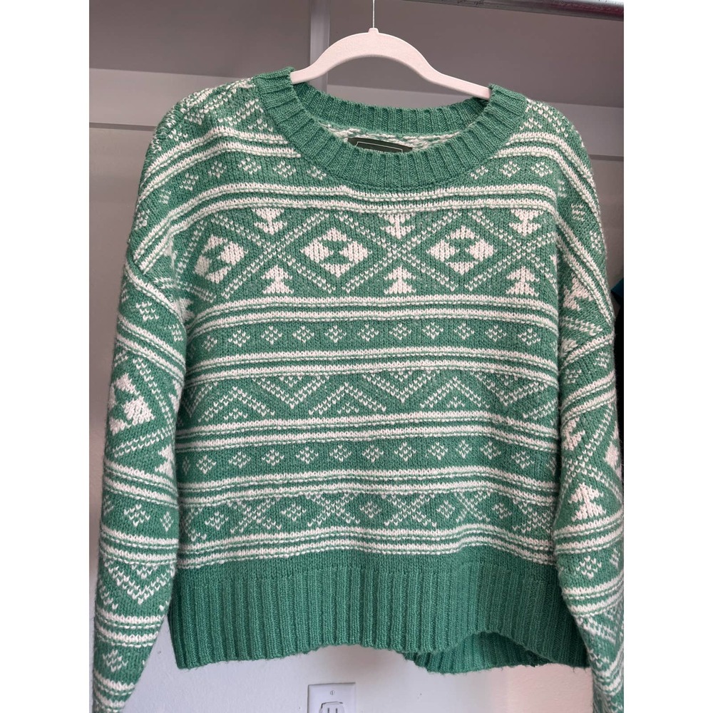 NWT American Eagle Sweater Holiday Green White Size Medium‎